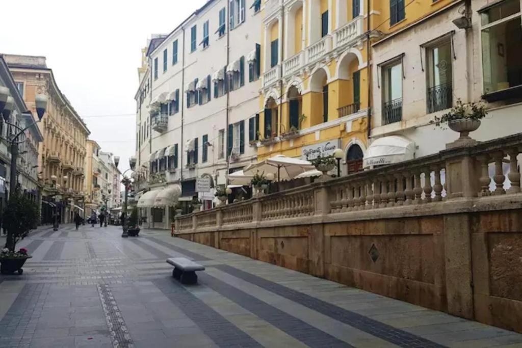 Casa Vacanza Rossella Sanremo Luaran gambar