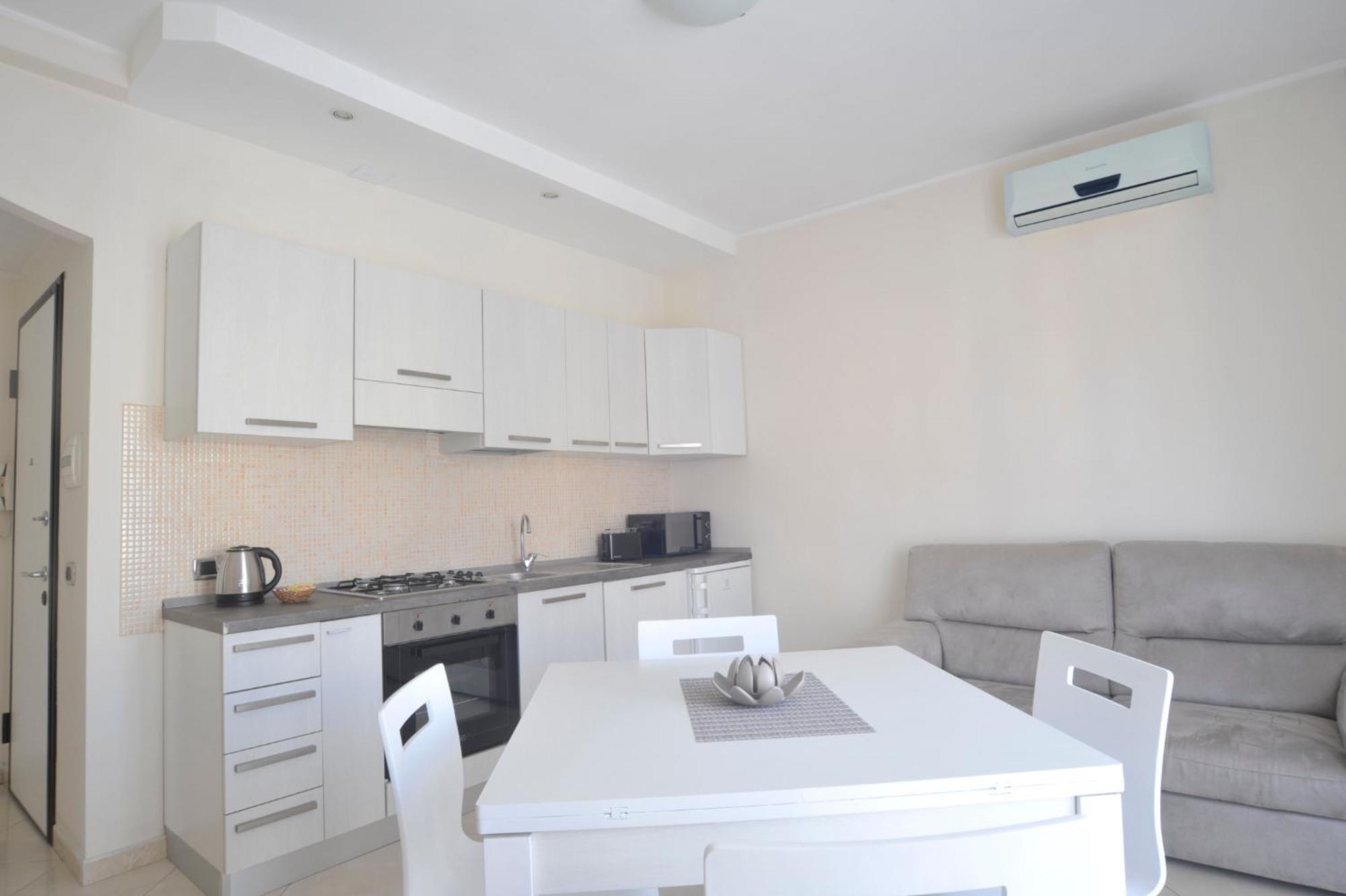 Casa Vacanza Rossella Sanremo Luaran gambar