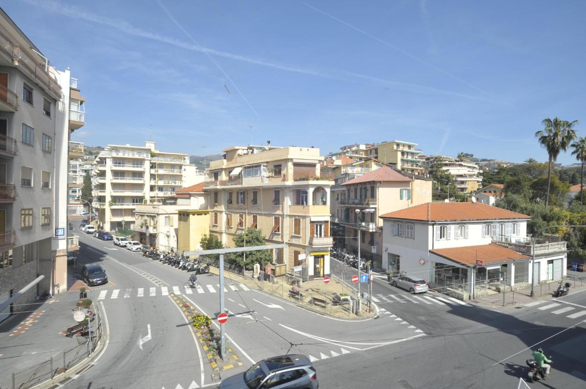 Casa Vacanza Rossella Sanremo Luaran gambar