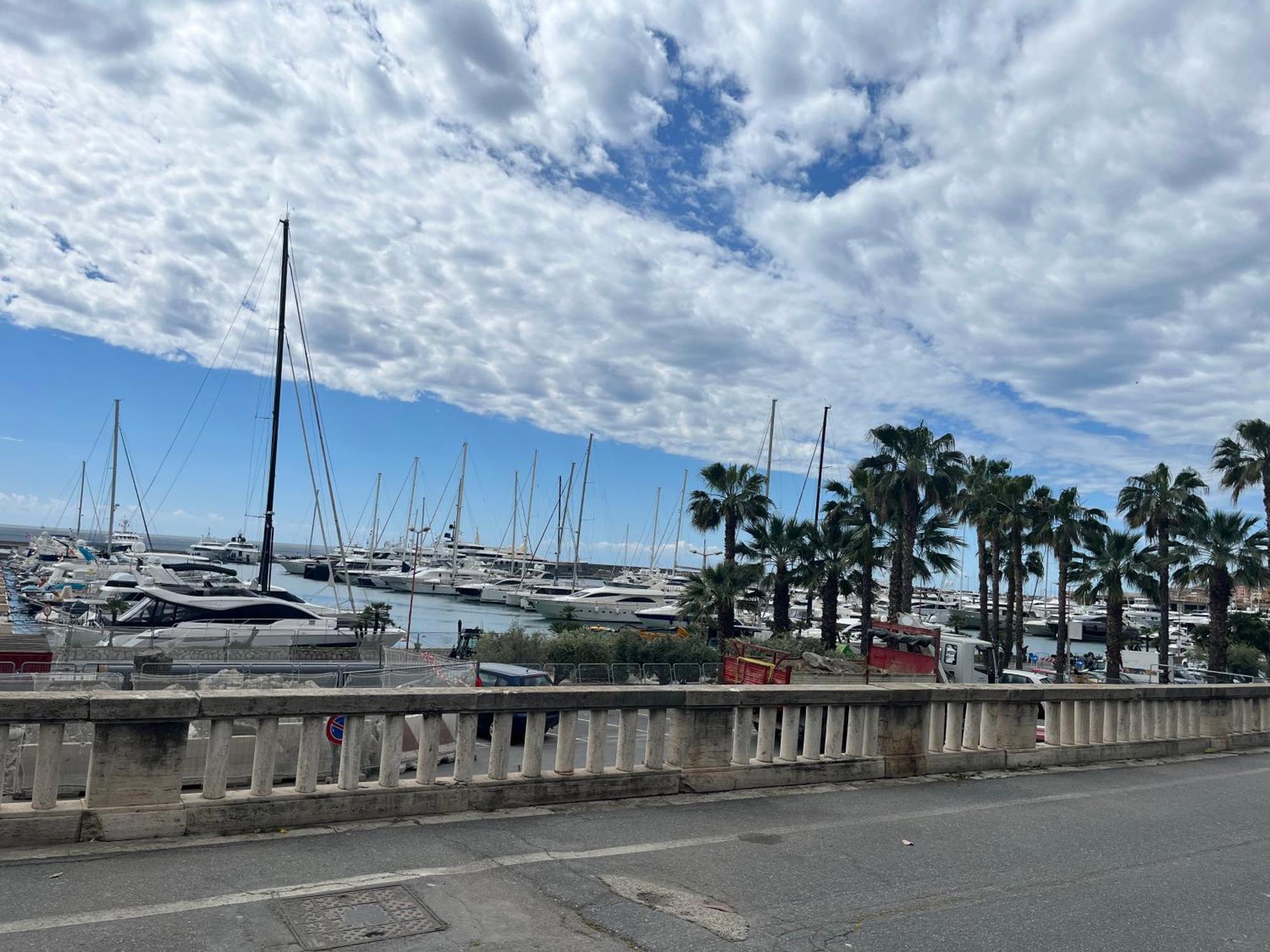 Casa Vacanza Rossella Sanremo Luaran gambar